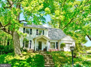 7101 Plantation Ln, Rockville, MD 20852