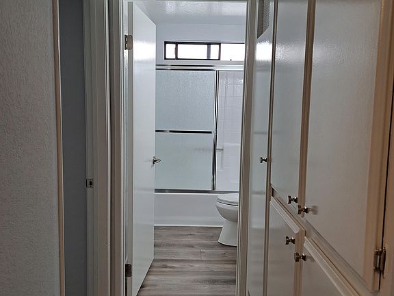 5th image of 603 E Verdugo Ave APT F