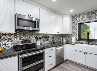 502 Flower Hill Ln, Palm Desert, CA 92260