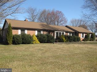 2204 Cherokee Dr, Westminster, MD 21157