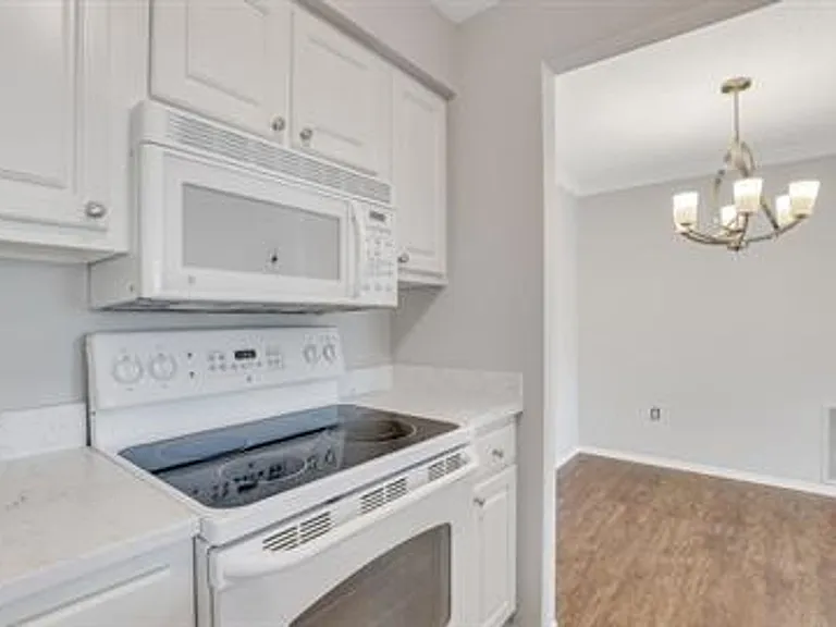 12300 Apache Ave #111 — Photo 23