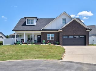 200 Ridgecrest Ct, Mc Donald, TN 37353