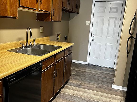 4th image of 405 Knollwood Cir #610E15268