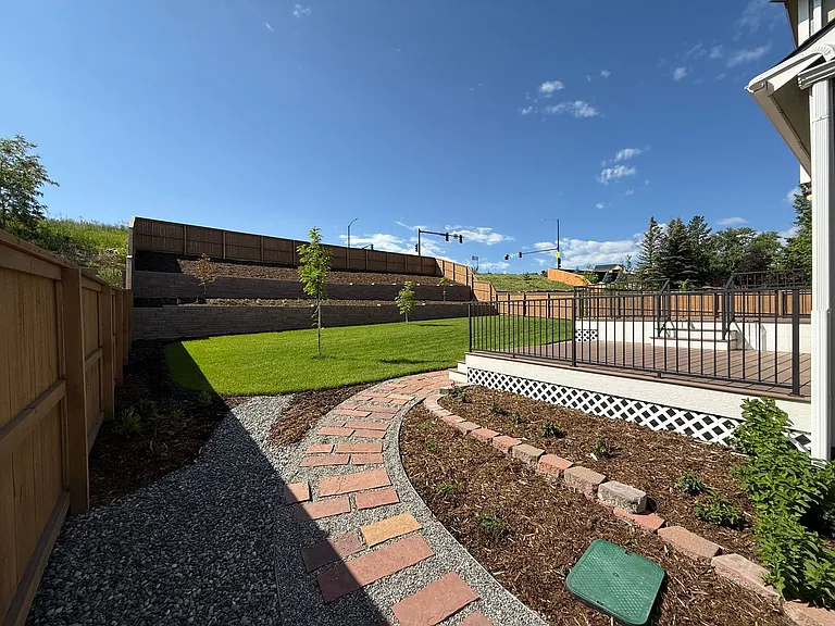 818 Spyglass Cir — Photo 27