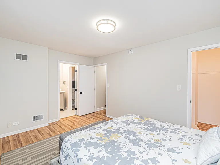 432 Skokie Blvd — Photo 20