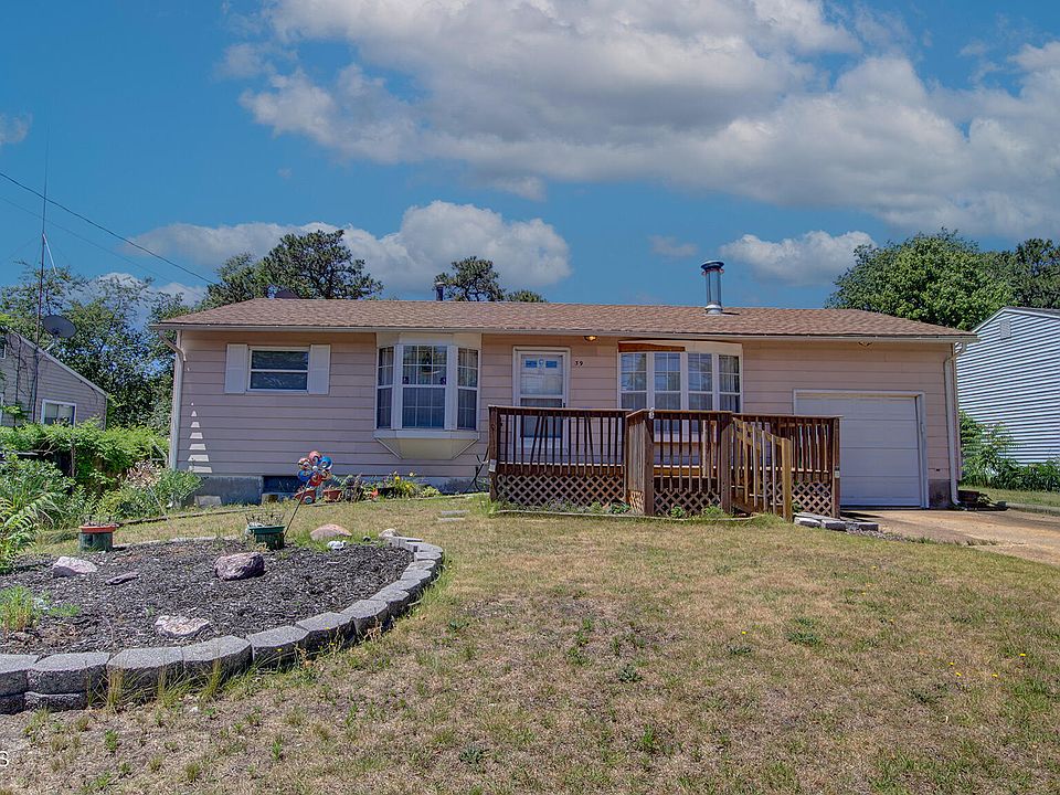 1st image of 39 Tilton Avenue