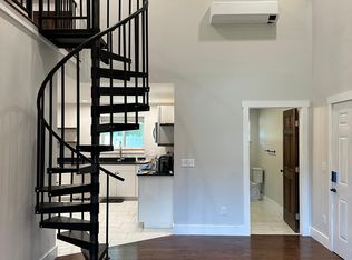 415 N River Rd, Epping, NH 03042