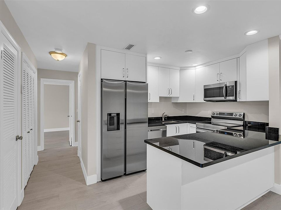 1st image of 6319 Bay Club Drive #1