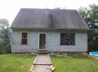 129 Melvin Ave, Weirton, WV 26062