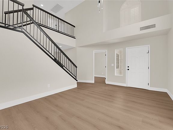 5th image of 6612 Tampa Ct