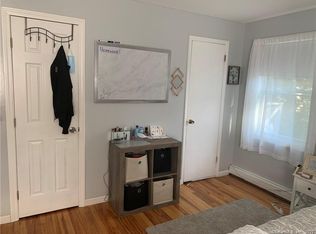 24 Heather Rd, Hamden, CT 06518