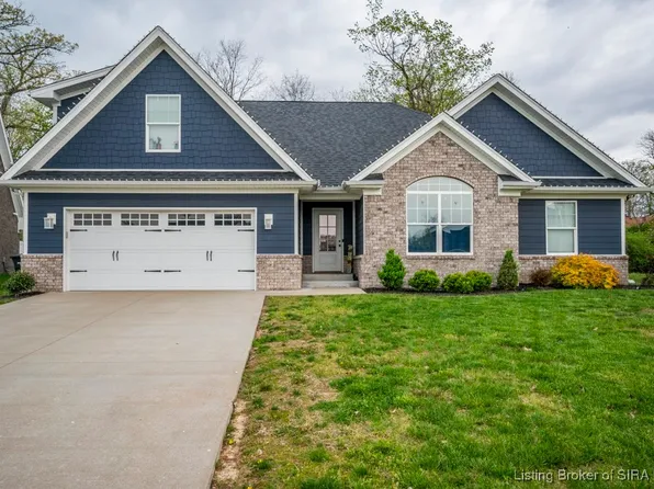 9010 Glencoe Court, Charlestown, IN 47111