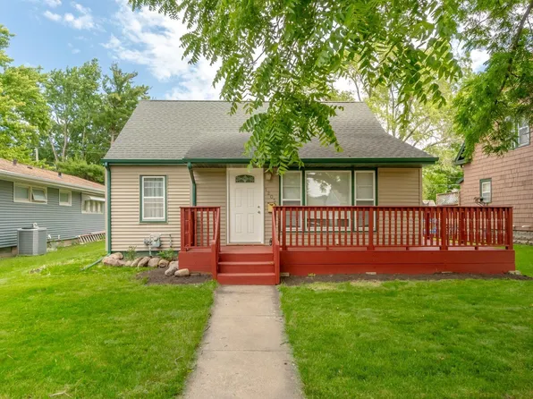 1205 Byron Ave, Waterloo, IA 50702
