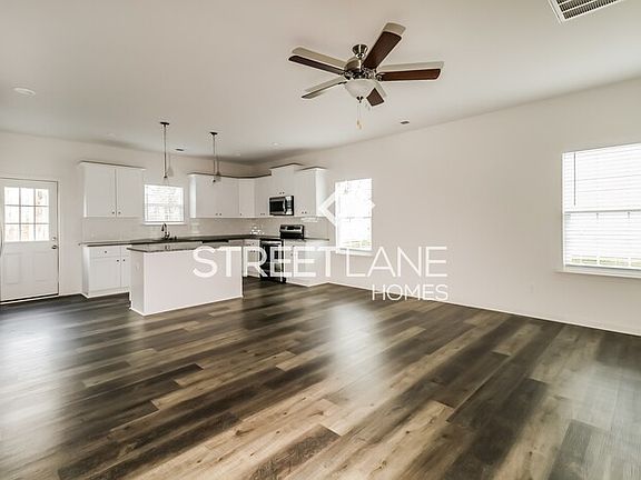 3rd image of 509 E Maine Ave #1/2