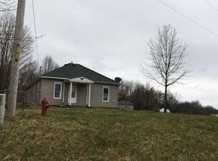 614 Lakecrest Trl, Hillsboro, IL 62049