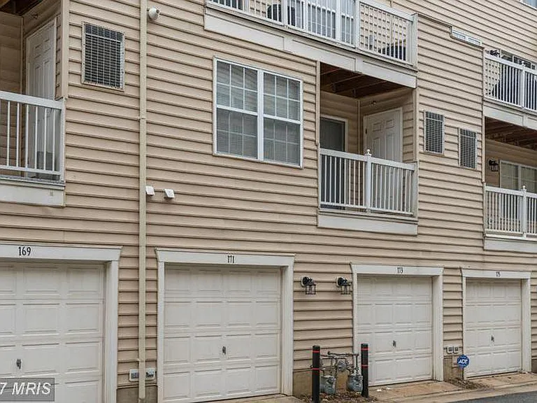 171 Martin Ln — Photo 27