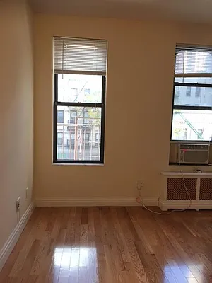 Rented by Keller Williams NYC | media 20