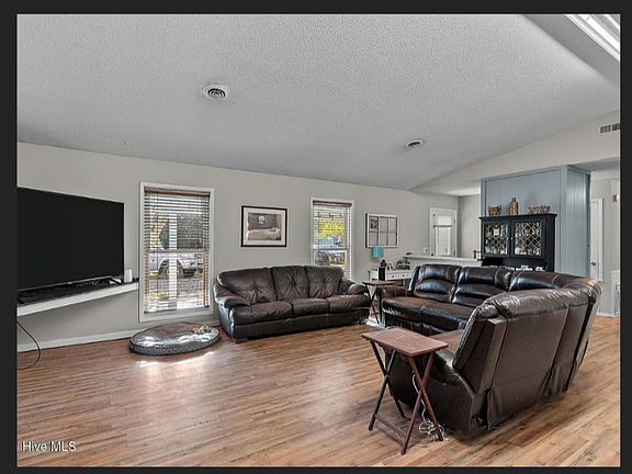 4th image of 4813 Waltmoor Rd