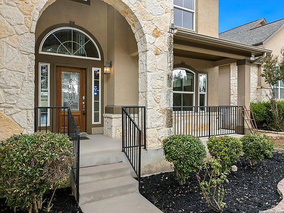 4th image of 9615 CALMONT WAY