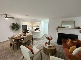 Live Near Lake Lanier at Cielo at Thompson!