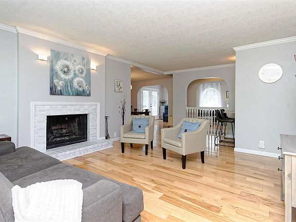 2nd image of 1457 Bali Ct