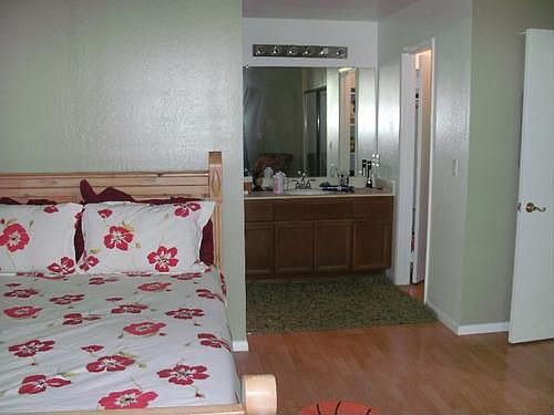5th image of 3797 Stoneglen N