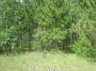 184 Farnum Rd, Lakeville, CT 06039