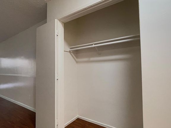 2nd image of 5020 Tujunga Ave #144
