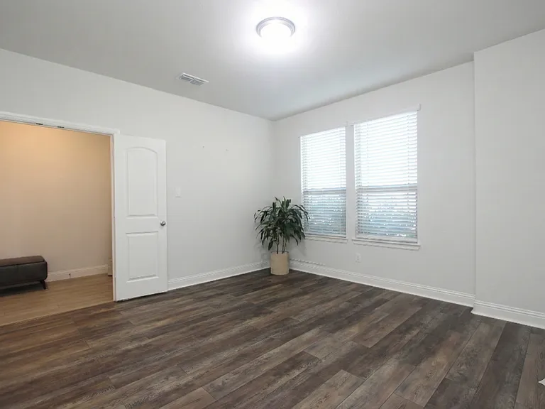 3810 Honeycomb Holw — Photo 15