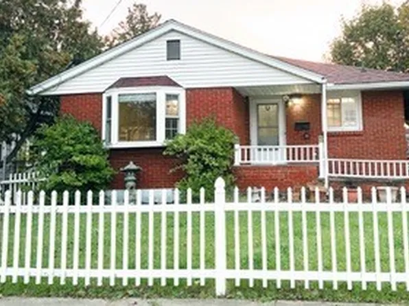 31 Avon St, Johnson City, NY 13790