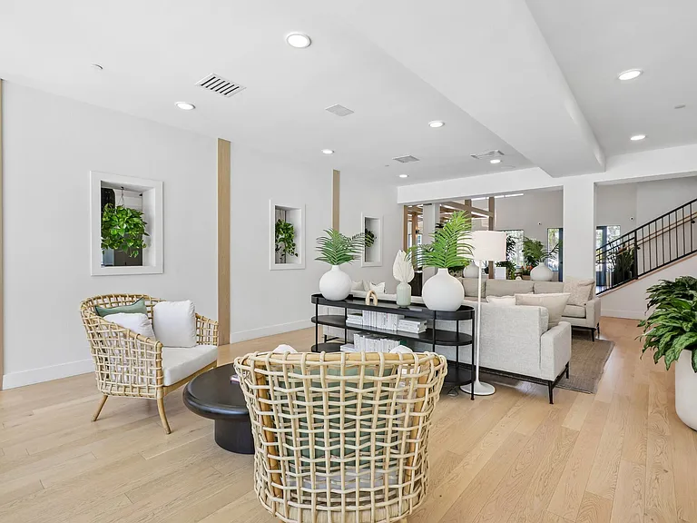 NOVEL Parkway by Crescent Communities — Photo 51