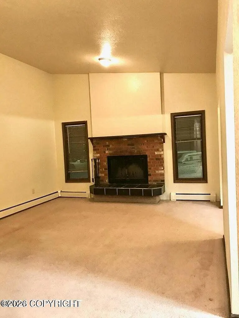 3 bed, 1.0 bath, 1150 sqft, $1,700 — Photo 4