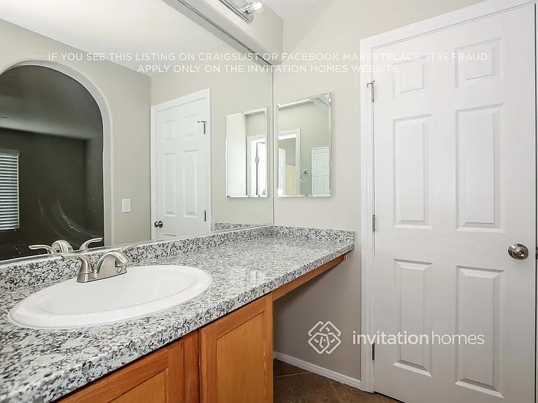 5349 Santa Fe Hts — Photo 12