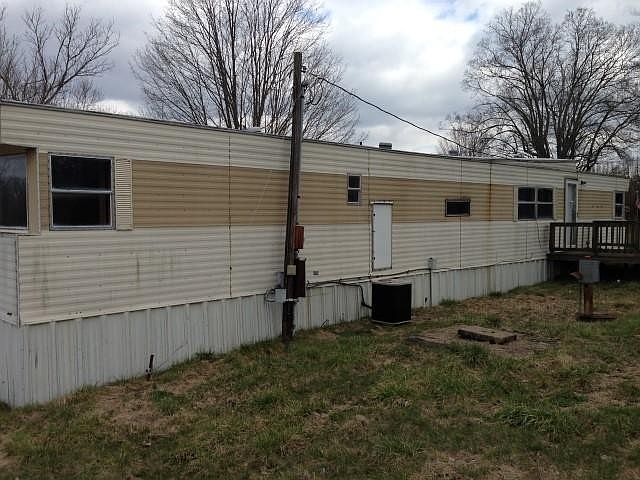 2nd image of 131 Church St