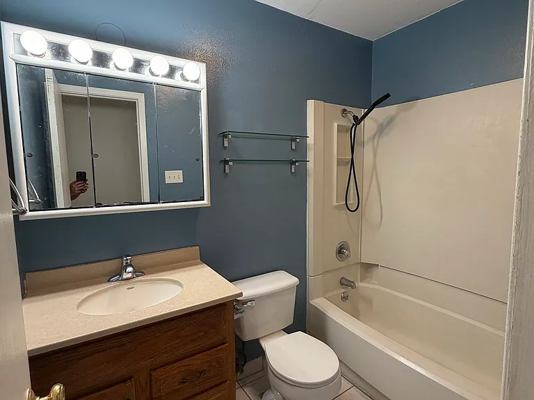 6209 Harwin Ln — Photo 27