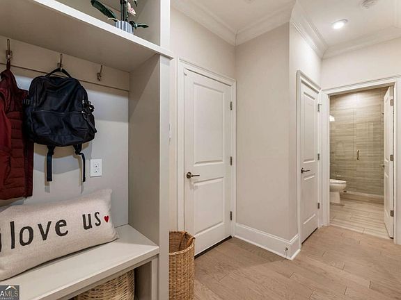 2nd image of 884 Mayfield Rd