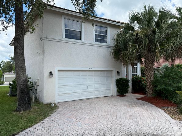 1912 Capeside Cir