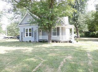 919 Sinnock Ave, Moberly, MO 65270