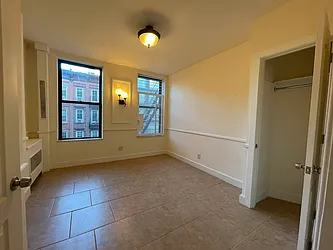 Rented by Best Apartments North Inc