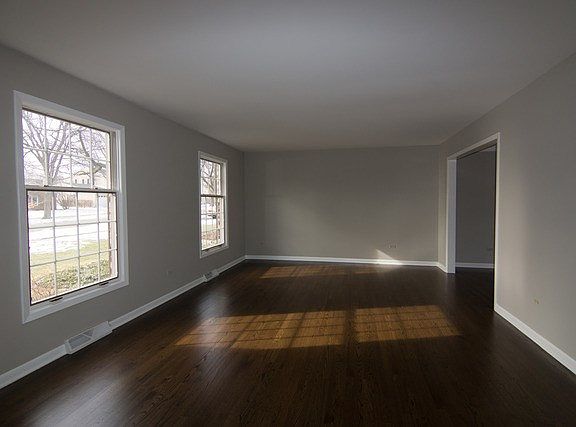 5th image of 506 S Echo Ln