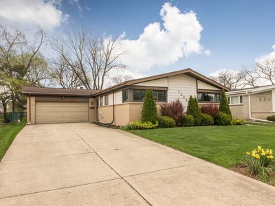 1225 N Hamlin Ave, Park Ridge, IL, 60068