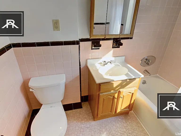 1595 Beacon St #11 — Photo 5