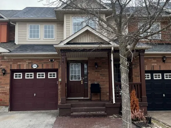 2494 Appalachain Dr, Oakville, ON L6M 4S3
