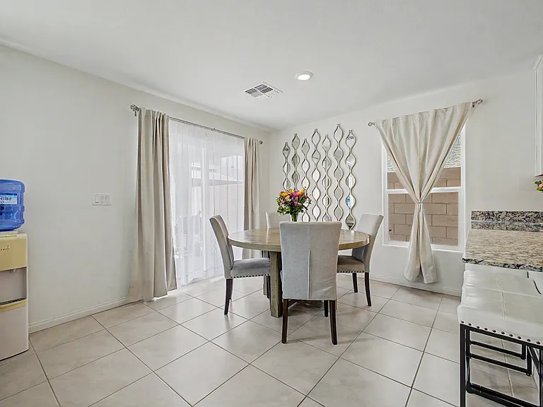 9963 Ravenswood Peak Ave — Photo 10