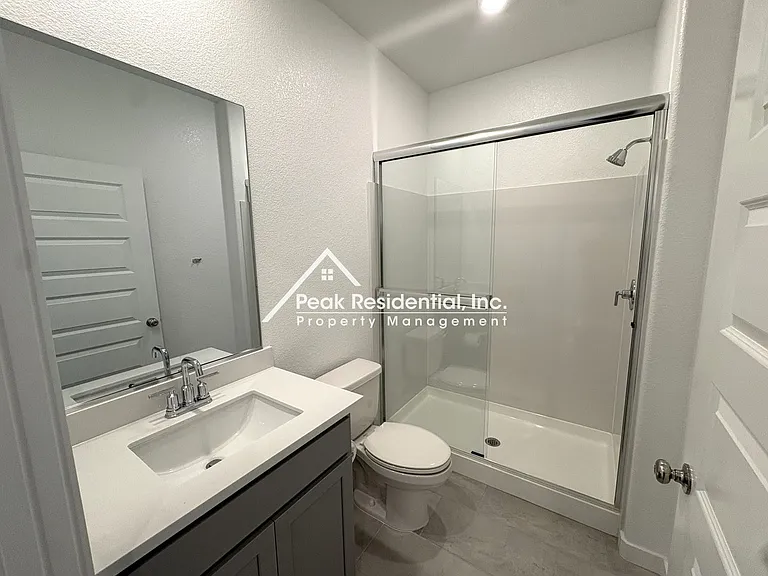 12640 Hereford Ave — Photo 12