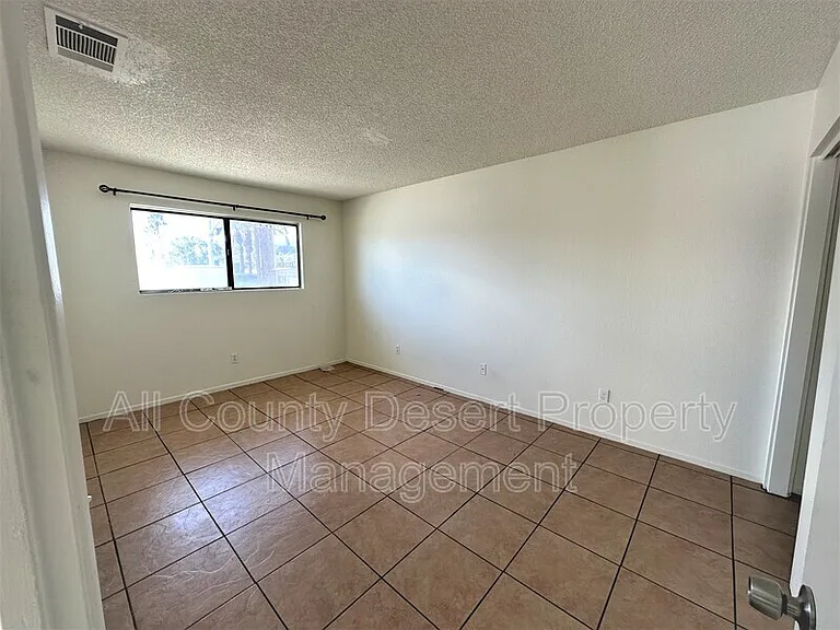 33950 Via De Anza #B — Photo 6