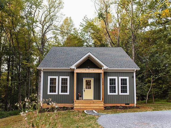 2nd image of 1244 Windsor Dr