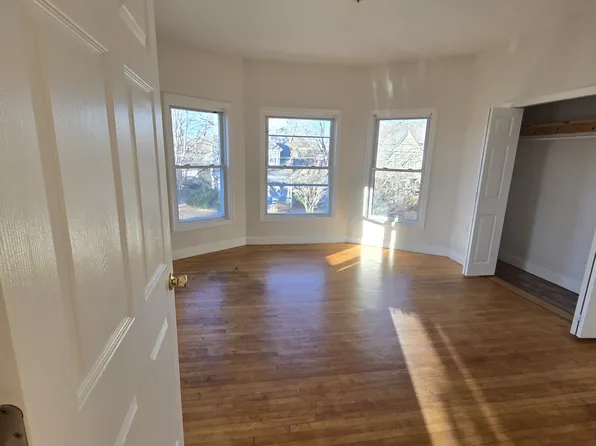 96 Moraine St #2, Brockton, MA 02301