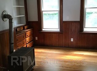 201-203 Myrtle St #3W, New Bedford, MA 02746