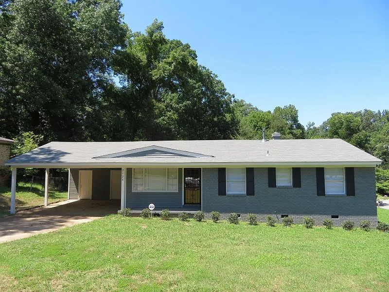 2328 Saint Elmo Ave
